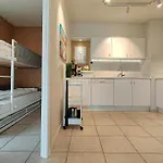 2 Bedroom Lovely In * オステンド