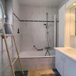 2 Bedroom Lovely In アパート
