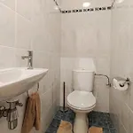 アパート 2 Bedroom Lovely In *