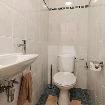 Appartamento 2 Bedroom Lovely In *